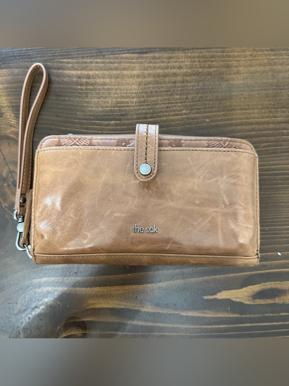 The Sak Crossbody Wristlet Wallet Bag Iris Brown Tooled Leather NO STRAP
